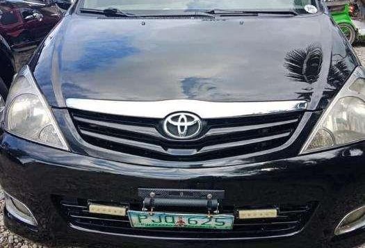 Toyota Innova 2010 for sale-1