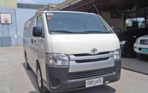 2015 Toyota Hiace Commuter 2.5 Mt for sale