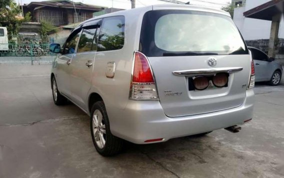 Toyota Innova J 2010  for sale-3