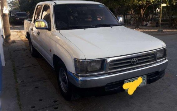 Toyota Hilux 2001 pick-up Cool aircon-3