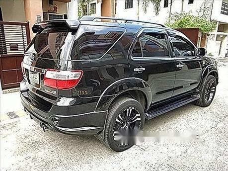 Toyota Fortuner 2010 AT for sale-3