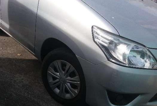 2014 Toyota Innova 2.0 J gas MT MPV -3