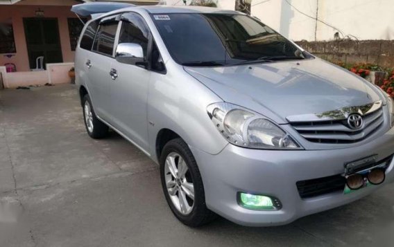 Toyota Innova J 2010  for sale-2