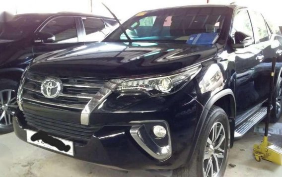2018 New Look Toyota Fortuner 2.8V 4x4-3