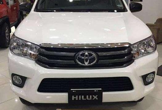 Seaman Legit 65k Dp Toyota Hilux 2019 for sale