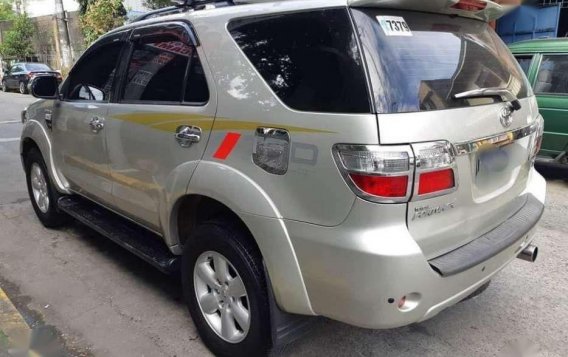 2007 Toyota Fortuner V top off the line-1