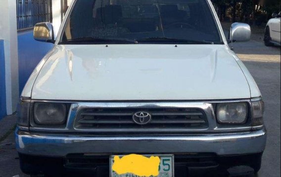 Toyota Hilux 2001 pick-up Cool aircon-4