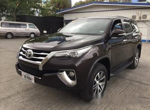 Toyota Fortuner 2017 V AT for sale-1