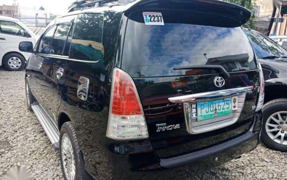 Toyota Innova 2010 for sale-3