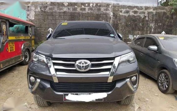 2017 Toyota Fortuner V for sale