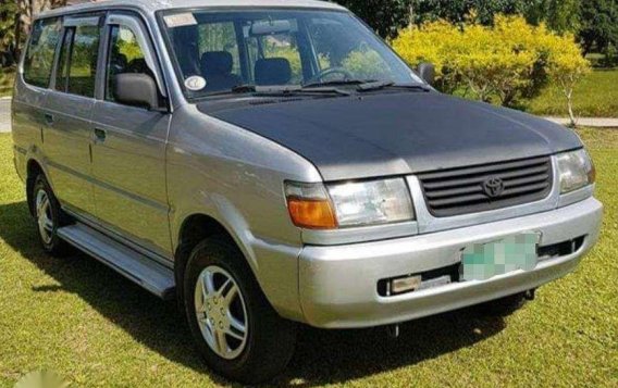 Selling Toyota Revo gl 99model manual-2