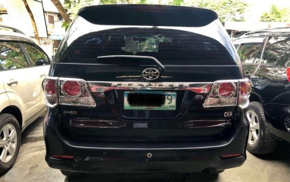 2013 Toyota Fortuner G 4x2 AT diesel Hood scope-5