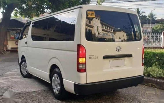 2017 Toyota Hiace for sale-3