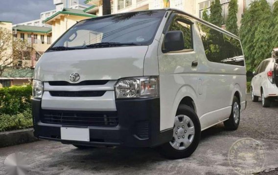 2017 Toyota Hiace for sale-1