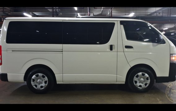 2017 Toyota Hiace 3.0L MT Diesel for sale-12