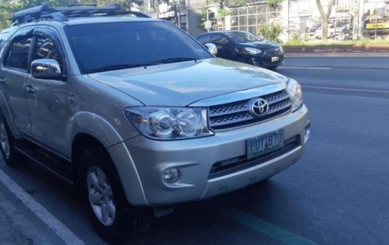 2011 Toyota Fortuner G 4x2 Matic Transmission-3