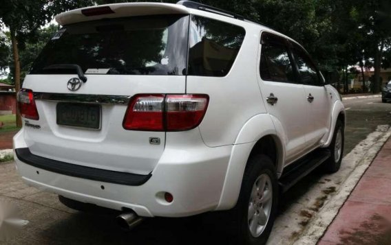 2010 TOYOTA Fortuner 4x2 G diesel mt -1