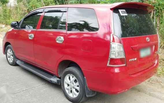 Toyota Innova 2012 J diesel for sale-4