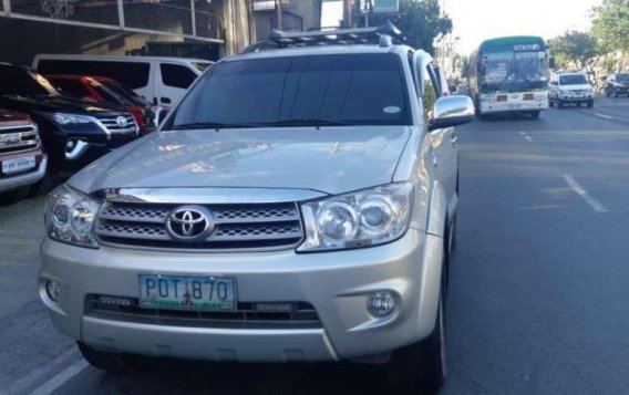 2011 Toyota Fortuner G 4x2 Matic Transmission-2