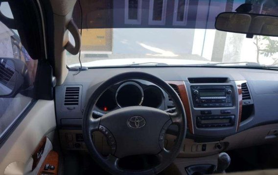 2011 Toyota Fortuner G Diesel Manual FOR SALE-1