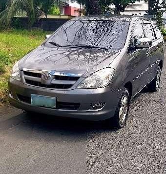 Toyota Innova G Automatic 2006 Model