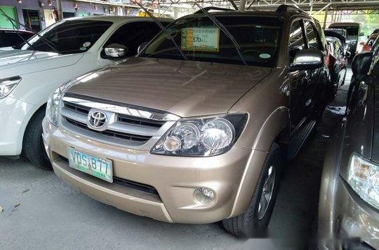 Toyota Fortuner 2005 for sale-4