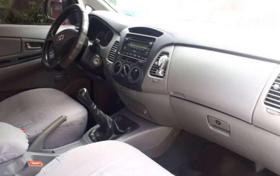 2009 TOYOTA Innova j diesel FOR SALE-4