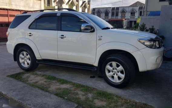 Toyota Fortuner G 2011 Manual D4d diesel engine Top of the line-2