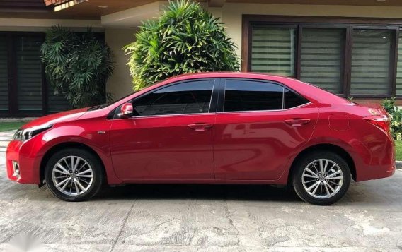 Superb Condition 2016 Toyota Corolla Altis 1.6G Very Low Mileage-1