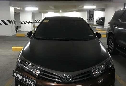 Toyota Altis 2015 2.0 V for sale