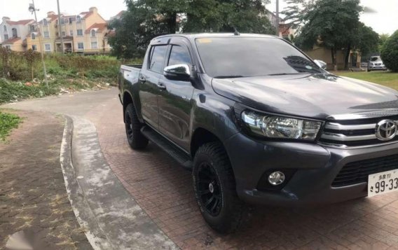 Toyota Hilux g 2016 matic 4x2 for sale-3