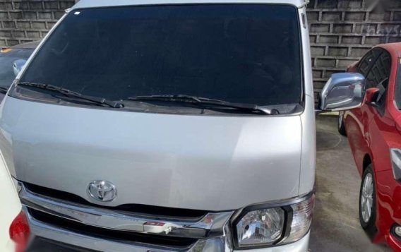 TOYOTA Hiace 25 GL Grandia 2016 Manual Silver