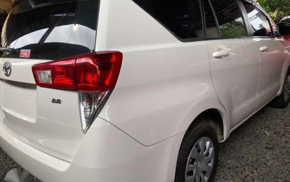 2018 Toyota Innova 2.8 J Diesel White Manual-1