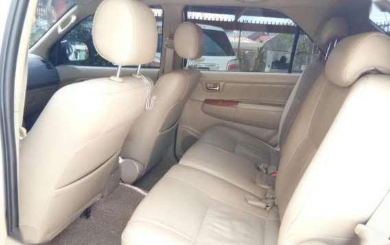 2009 Toyota Fortuner G for sale-4