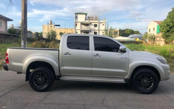 2013 Toyota Hilux G AT 4x4 for sale-4