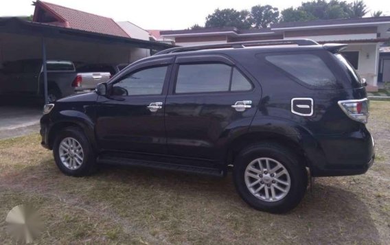 Toyota Fortuner 2012 FOR SALE-4