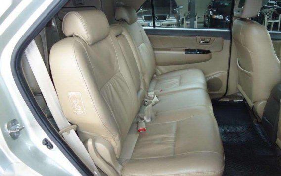 2013 Toyota Fortuner G Diesel Automatic-9
