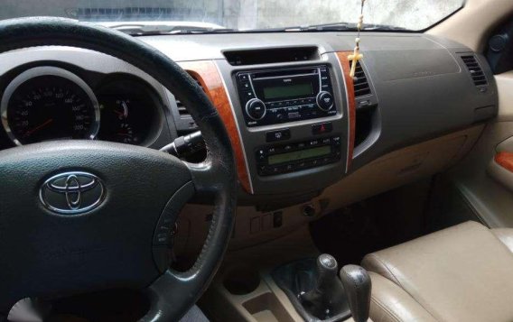 Toyota Fortuner 2009 V for sale