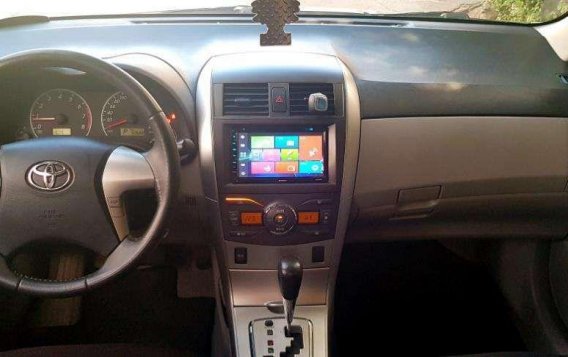 2011 Toyota Altis 1.6G dual VVTI Automatic-1