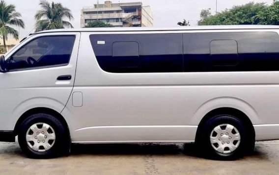 2016 Toyota Hiace Commuter for sale-7