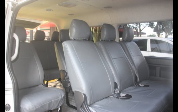 2016 Toyota Hiace Grandia GL AT for sale-12