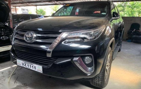 2017 Toyota Fortuner 2.8V 4x4 Automatic Black-1