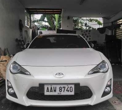 Car For Sale 2014 model,Coupe Toyota 86-3