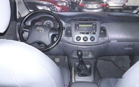 Toyota Innova 2015 for sale-8