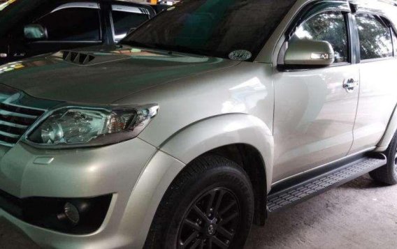 Toyota Fortuner 2014 V for sale-2