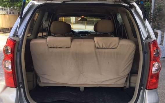 Toyota Avanza 1.5G 2010 for sale-1
