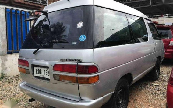 Toyota Town ace Hi ace Automatic 2004 FOR SALE-1