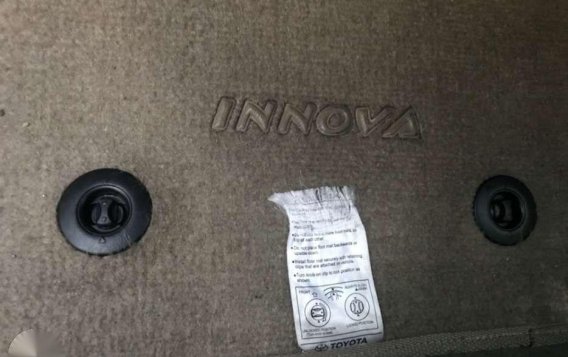 2013 Toyota Innova G for sale-6