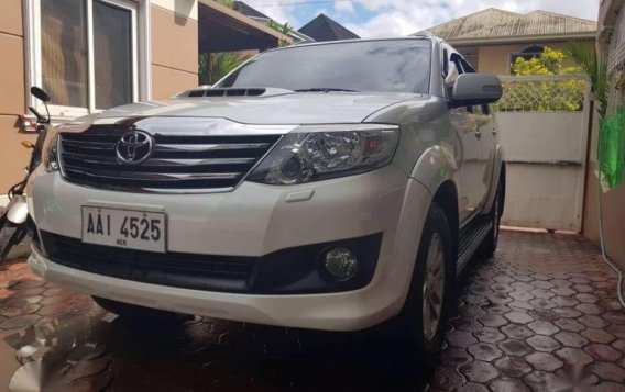 FOR SALE Toyota Fortuner V variant 4x4-2