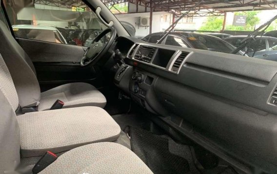 2017 Toyota Hiace Grandia for sale-3